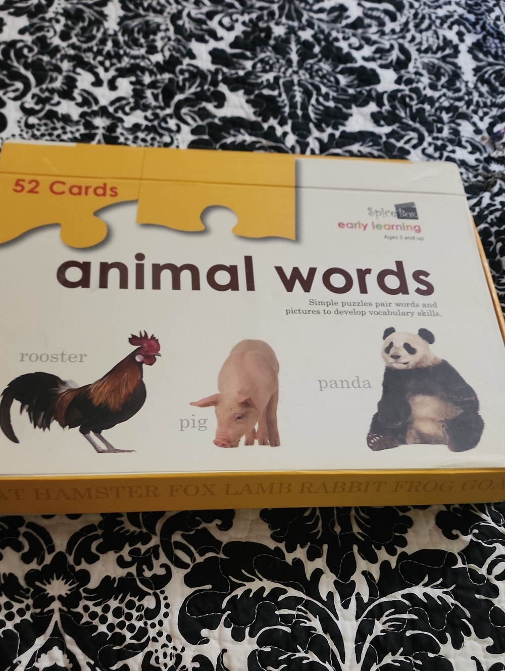 Early Learning Animal Words Flash Cards - Yellow